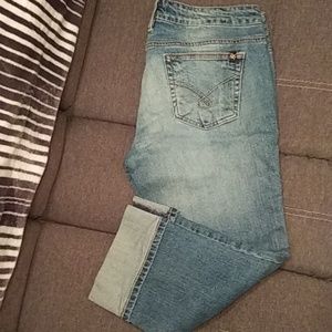 DKNY CROPPED JEANS